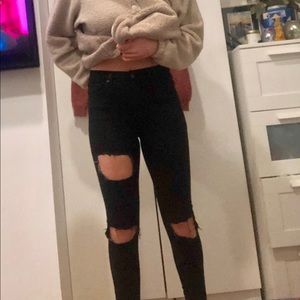 Top shop Highwaisted Black Ripped Jamie Jeans